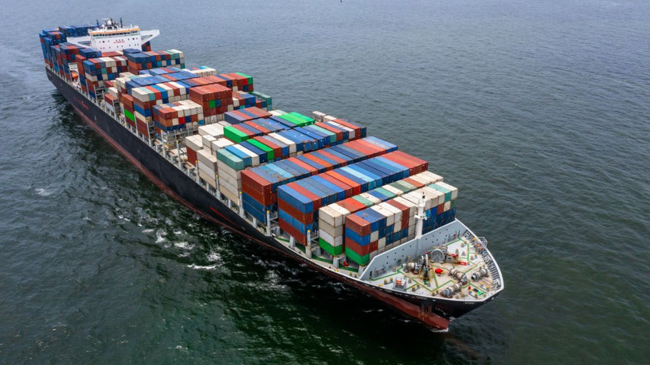 5 Reasons International Shipping is Expensive